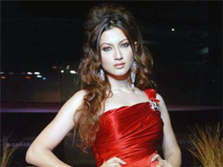 Model Gauhar Khan's name dragged into IPL molestation controversy