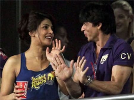 Priyanka Chopra supports Shahrukh Khan's Wankhede act