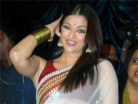 Aishwarya Rai to go desi at Cannes?