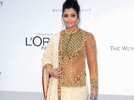 Who is giving Aishwarya Rai sleepless nights?