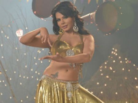 I will do a better 'ooh lala' than Vidya: Rakhi Sawant