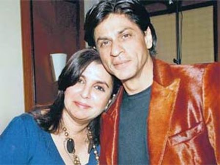 Shahrukh Khan asks Farah Khan to shift with him!