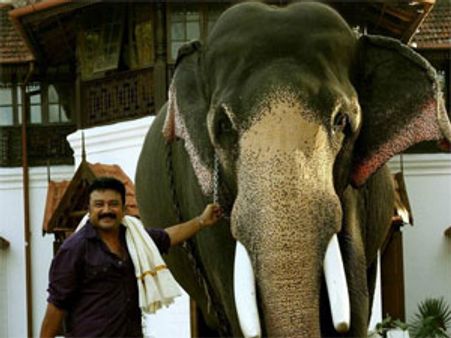 Thiruvambadi Thampan – Movie Review