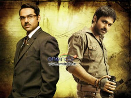 Abhay, Emraan send summons to Shanghai director