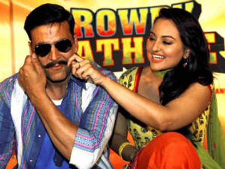 Akshay Kumar elated with Rowdy Rathore opening at Box Office