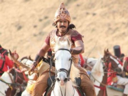 Darshan's Sangolli Rayanna in troubled waters