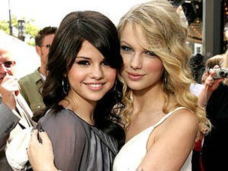 Selena Gomez wants to work with Taylor Swift, Fun