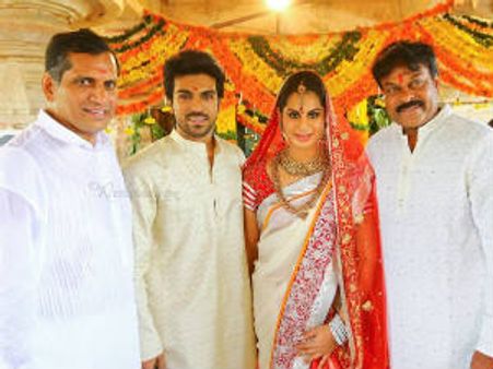 Upasana-Ram Charan visit Domakonda temple before marriage