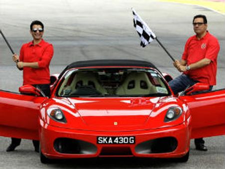 Boman elated with Bollywood's response to Ferrari Ki Sawaari