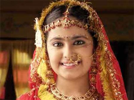 Balika Vadhu's little Anandi doesn't mind becoming pregnant!