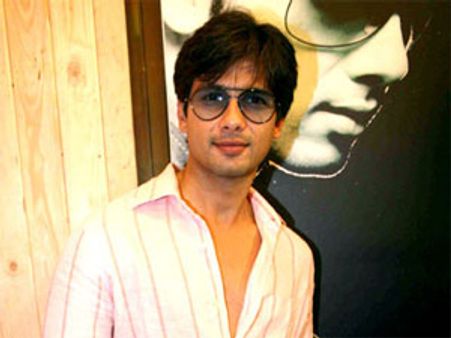 Shahid Kapoor reveals the name of his first crush!