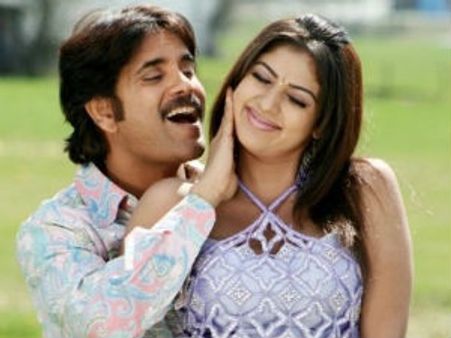Nayantara now starts her Love Story with Nagarjuna