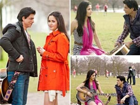 Katrina Kaif bonds with Shahrukh Khan's family