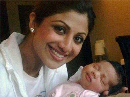 Is this Shilpa Shetty's son Viaan's photograph?