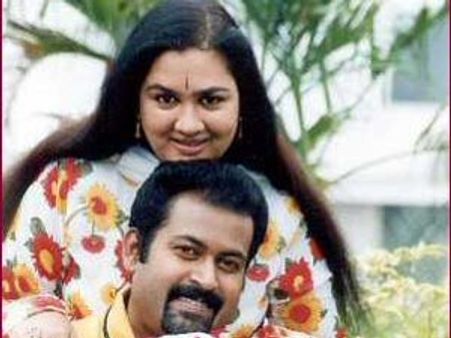 People opine on Urvashi-Manoj K Jayan's custody battle