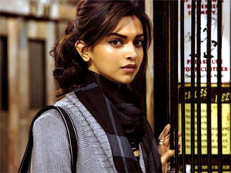 Deepika Padukone's craving over Cocktail turns a reality today!