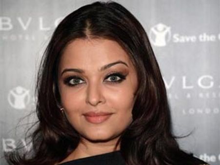 Aishwarya Rai Bachchan to make a comeback with Hollywood movie?