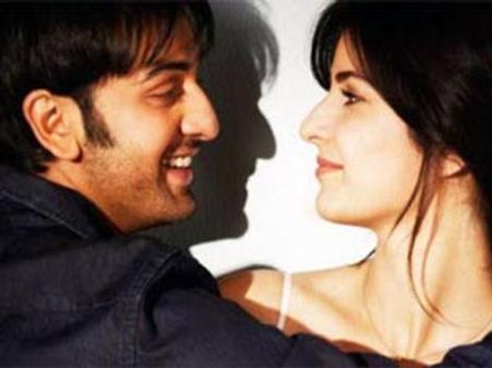 Katrina Kaif denies dating Ranbir Kapoor!