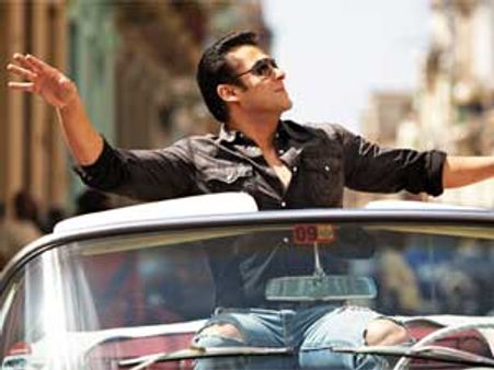 Will Salman Khan fulfill Sunny Leone's wish?