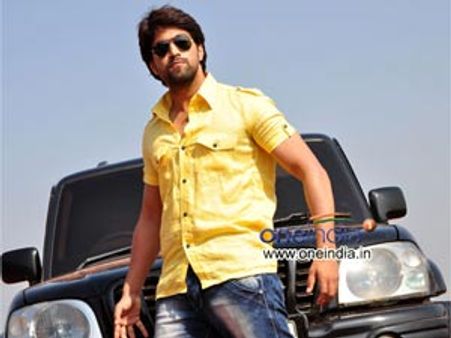Yash-Kriti in for Pawan Wodeyar's Googly