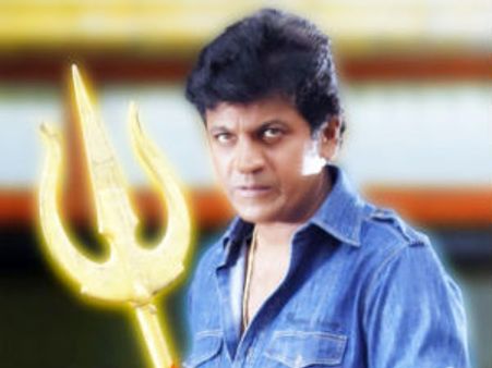 We need 'seven hearts' to direct Shivaraj Kumar: Om Prakash Rao