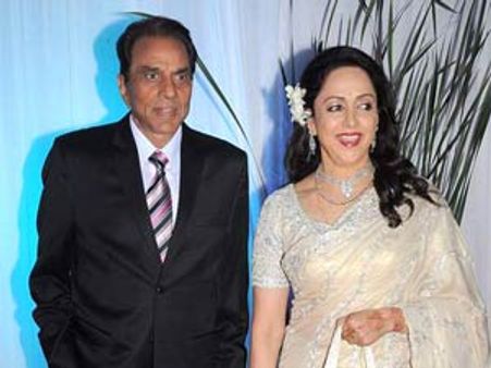 When Hema Malini fell in love with Dharmendra!