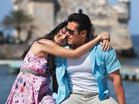 Salman Khan helped Katrina Kaif to get Relaxo ad deal?