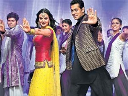 Salman Khan offered to help me financially: Preity Zinta