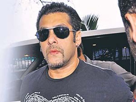 Salman Khan shoots for a special film!