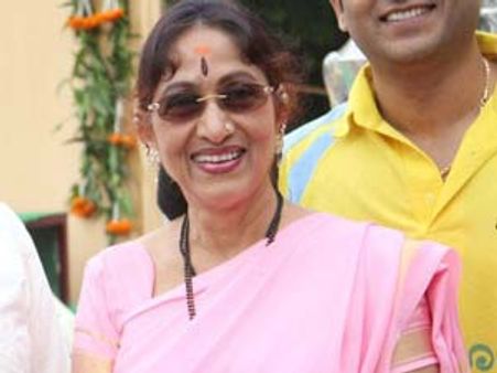 Interview - Dr Vishnuvardhan is still with us: Bharathi