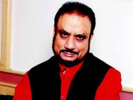 Actor-Director Dinesh Thakur dies of kidney issues