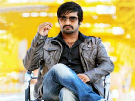 Jr NTR’s Baadshah teaser - A birthday gift to Srinu Vaitla