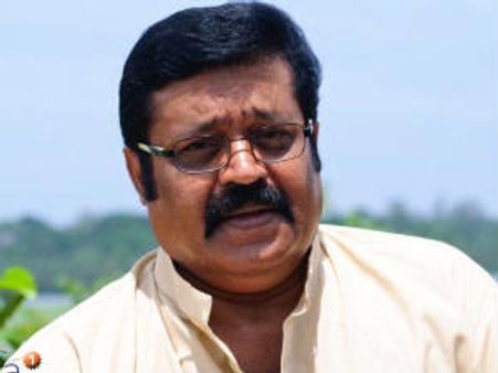 What's the role of Suresh Gopi in Shankar's I?