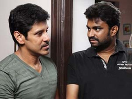 Interview - Vikram's performance in Thaandavam will win laurels: Vijay