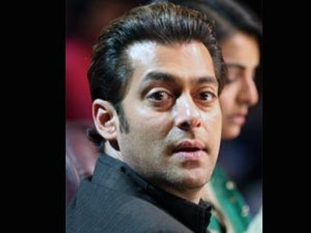 Salman Khan has not yet paid compensation to the rash driving victims!