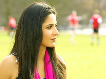 Katrina Kaif's Jab Tak Hai Jaan's surprise revealed!