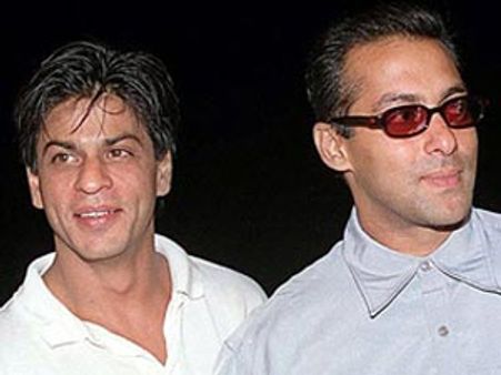 Shahrukh Khan's Jab Tak Hai Jaan will beat Salman's Ek Tha Tiger!