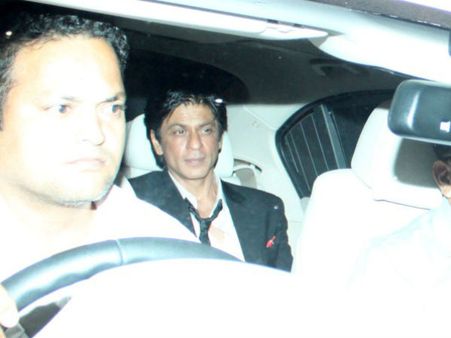 PICTURES: Shahrukh Khan, Gauri attend Saif-Kareena's reception party!