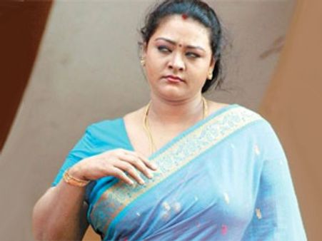 Shakeela-Suji Bala mobbed in temple