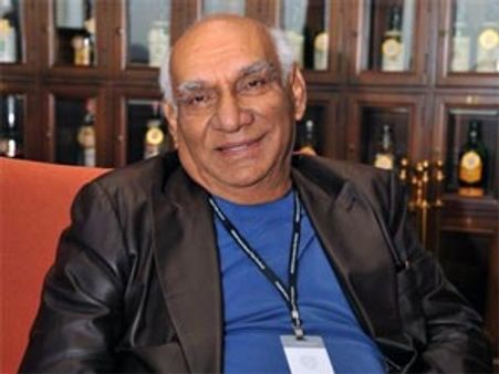 Bollywood pays tribute to Yash Chopra