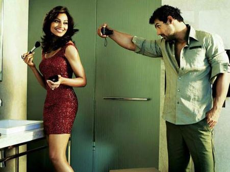 Rare and unseen pictures of John Abraham-Bipasha Basu