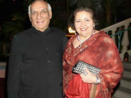 Despite Yash Chopra's death, Jab Tak Hai Jaan to have a grand premiere