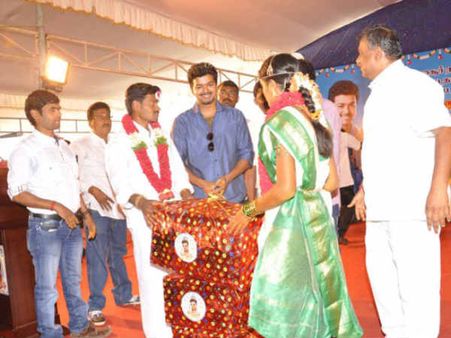 Pictures: Vijay presides over wedding in Hosur