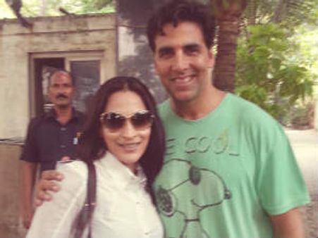 Aishwarya to direct Rajinikanth in Oh My God remake?