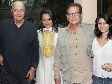 SEE PICTURES: Salman Khan's family at Son Of Sardar special screening!