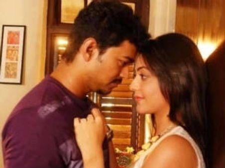 Thuppakki Review (Telugu)