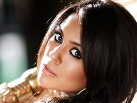 Shahrukh Khan's daughter wants to work with him and Salman!