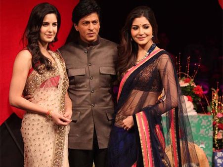 Pictures: Jab Tak Hai Jaan cast - Shahrukh, Katrina, Anushka on India's Got Talent