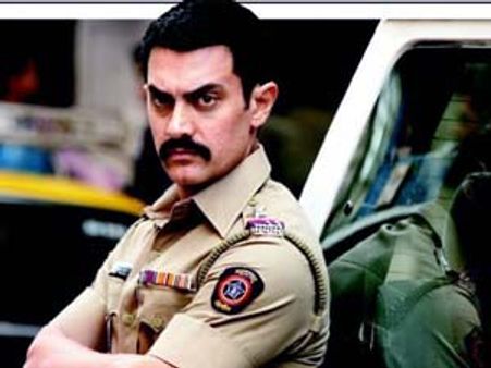 Aamir Khan, a disbeliever of Box Office collections, What say friend Salman?