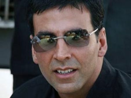 Akshay Kumar's family used to skip meals to buy movie tickets!